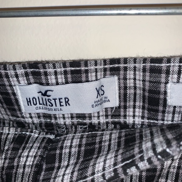 Black and white checkered skirt - Picture 3 of 4